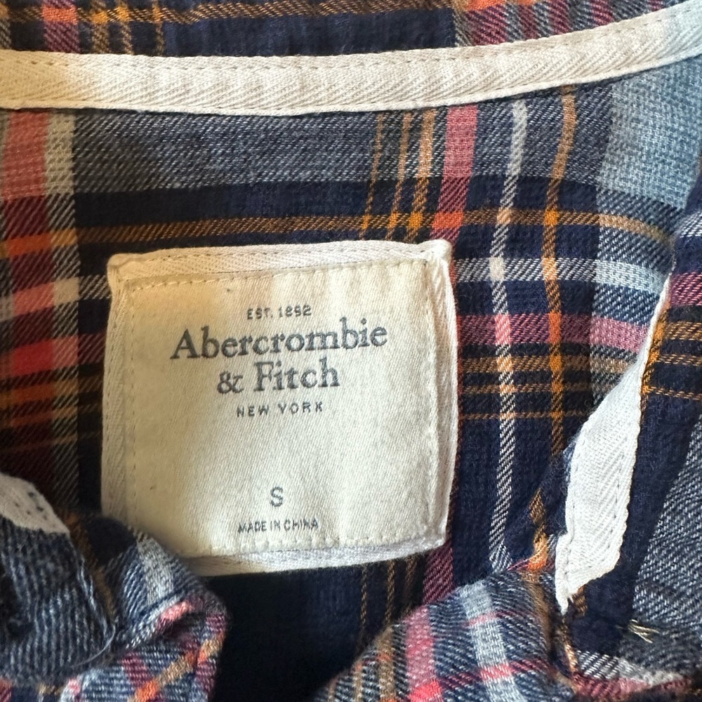 (3) Button Down Shirts. - image 4